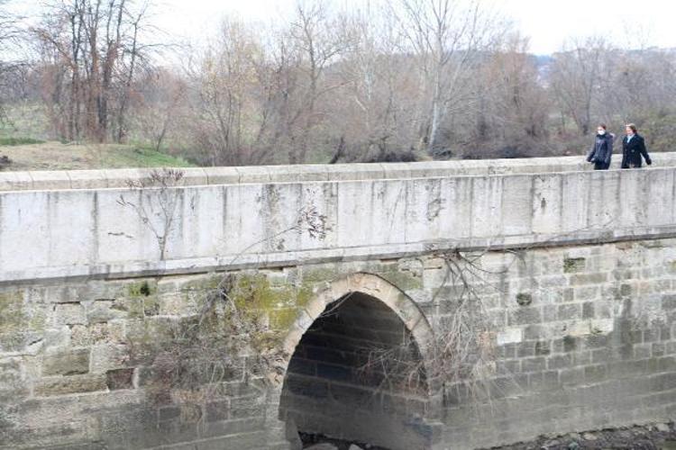 TRAFİĞE KAPATILMALI