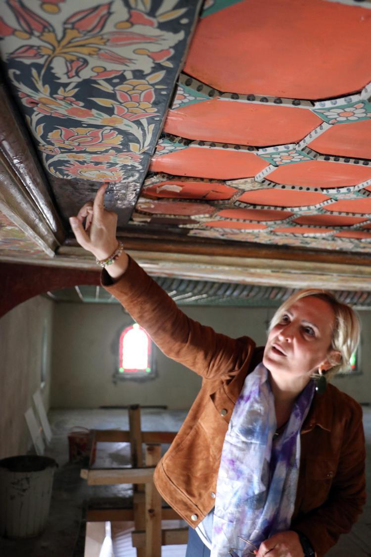 YANLIŞ RESTORASYON ÇALIŞMALARINA RASTLANDI