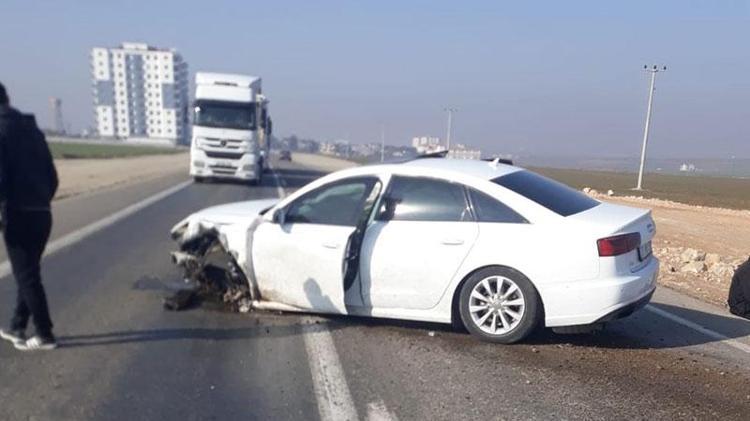 はげかと様 Batman'da otomobiller çarpıştı: 1 ölü, 3 yaralı