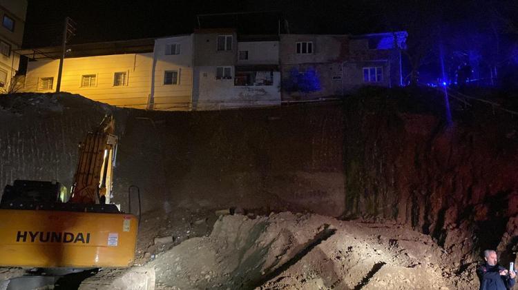 EVİNİ TERK ETMEK İSTEMEDİ, BELEDİYE BAŞKANI İKNE ETTİ