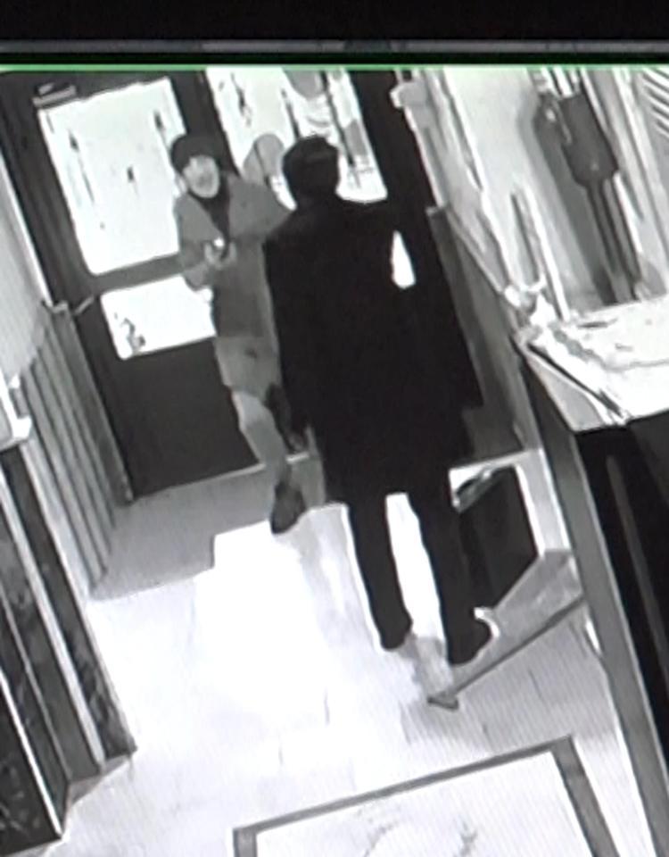 ‘VURUP BİR ŞEY OLMAMIŞ GİBİ GİDİYOR’