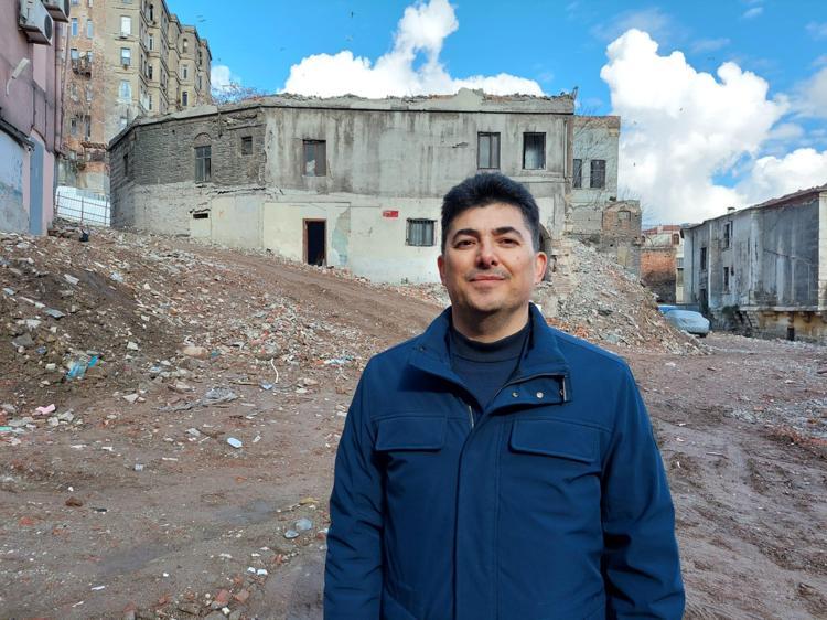 HAMAM ASLINA UYGUN RESTORE EDİLECEK