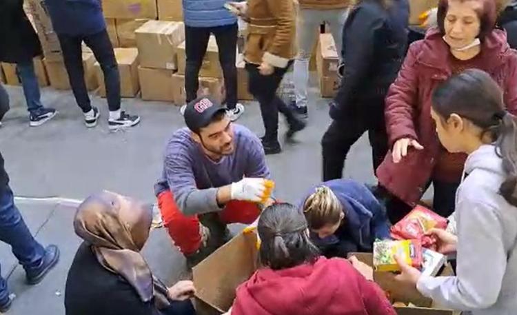 DİZİ OYUNCULARI, SETTEN SALONA KOŞTU