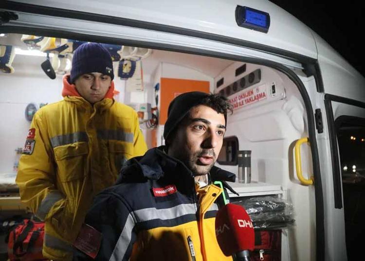 2 AYLIK BEBEK PARMAĞIMI EMDİ