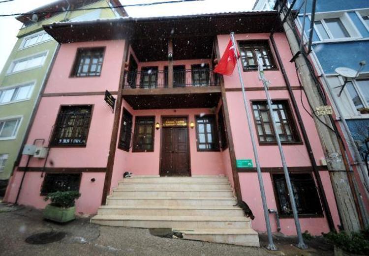 TARİHİ HÜVİYETİ YENİDEN AYAĞA KALDIRDIK