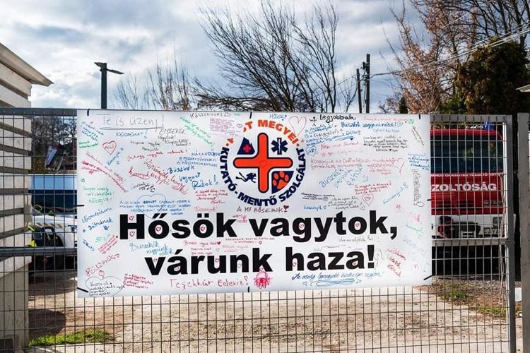 TEŞEKKÜR EDERİZ YAZILI PANKART