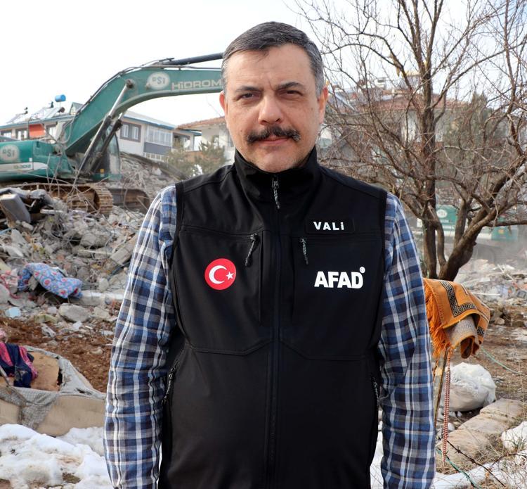 ENKAZ, NUMARALANDIRILARAK DÖKÜLÜYOR