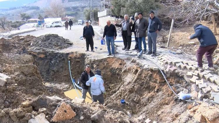 BÜYÜKLERİMİZ FAY HATTI VAR DİYORDU