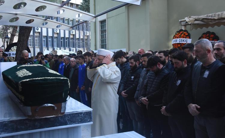 SPOR, SİYASET VE İŞ DÜNYASI CENAZEYDİ