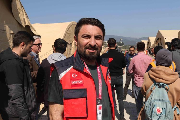 BURADAKİ MEDİKAL BAKIMI, BİZ YÜRÜTECEĞİZ