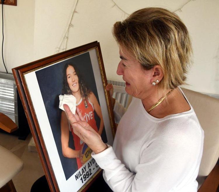 O BENİM KOLUM, KANADIM, HER ŞEYİMDİ