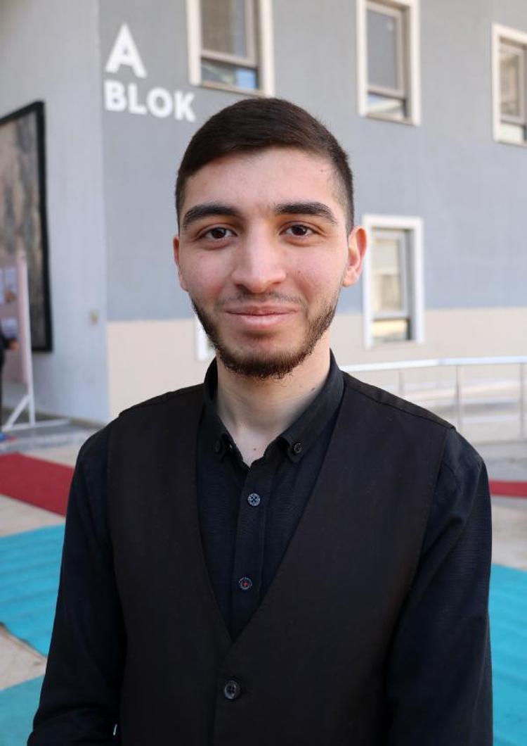 BİZİM İÇİN ONUR VE ŞEREF