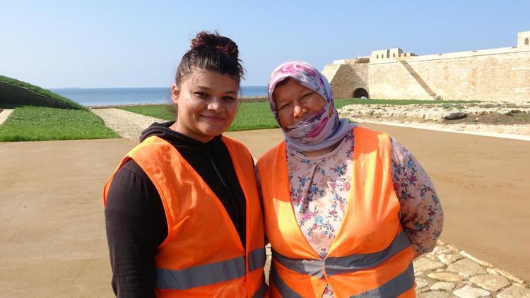 ÇALIŞIRKEN DUYGULANDIĞIMIZ ANLAR OLUYOR