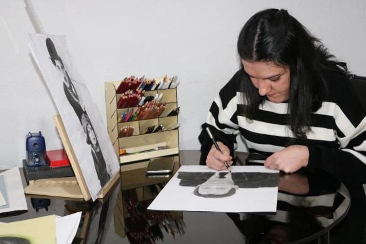 PARMAKLARIMI HAREKET ETTİREBİLİYORUM