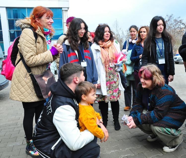 ACINIZI YÜREKTEN HİSSEDİYOR VE PAYLAŞIYORUZ