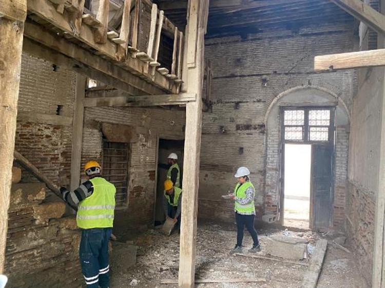 KÜLTÜR MOLOZLARI AYRI YERE TAŞINACAK