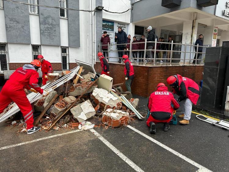 “BU TATBİKATIN SIK SIK YAPILACAĞININ SİNYALİNİ VERMEK İSTİYORUM