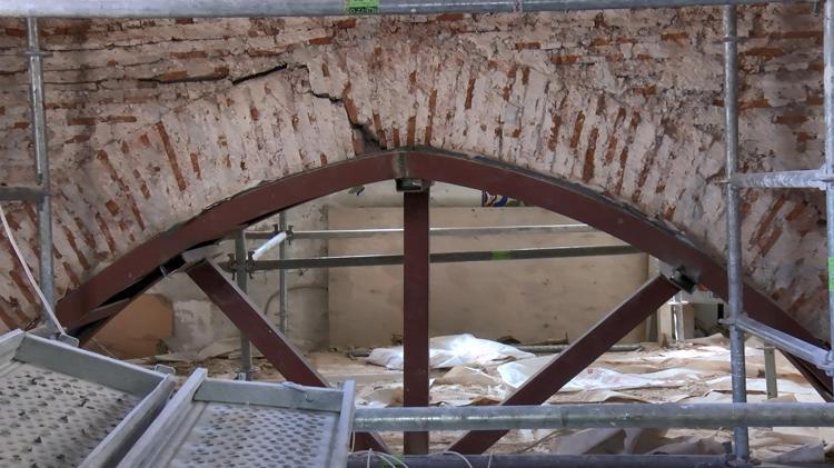 RESTORASYONUN YIL SONUNA KADAR BİTECEĞİNİ DEĞERLENDİRİYORUM