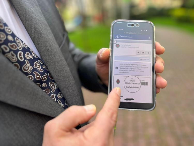 “BAŞKA YERLERDEN GELEN E-DEVLET LİNKLERİNE TIKLAMASINLAR