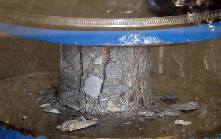 ‘BİREYSEL BAŞVURULARDA, RİSKLİ YAPILARIN YIKILMA ZORUNLULUĞU YOK’