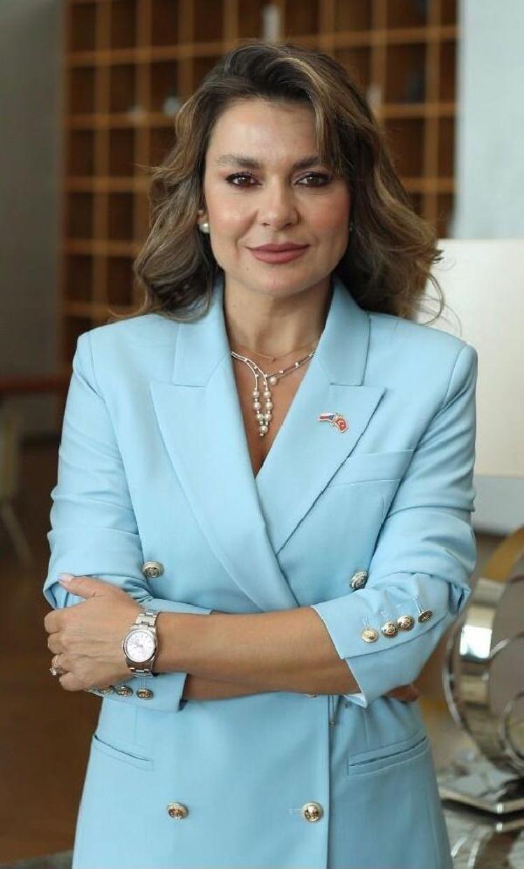 ANTİK KENTTEKİ TARİHİ ESERLERİ ÖĞRENCİLER KORUYOR