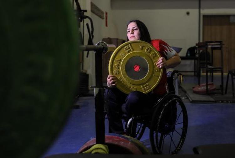 ARKADAŞI SAYESİNDE SPORLA TANIŞTI