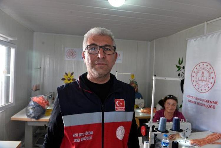 KENDİ ELBİSELERİNİ DİKEBİLECEKLER