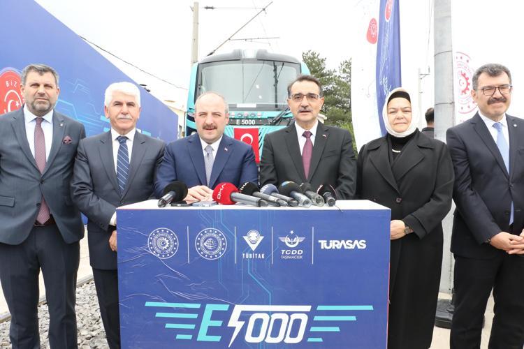 YURT DIŞINDAN ALDIĞIMIZ ÜRÜNLERİ MİLLİ İMKANLARLA YAPABİLİR HALE GELDİK