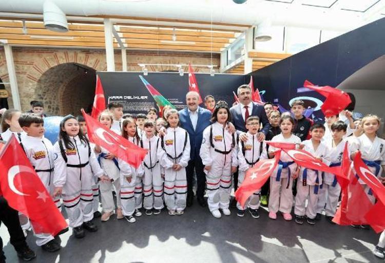 ‘EN ÖNEMLİ YATIRIM, İNSANA YAPILAN YATIRIMDIR’