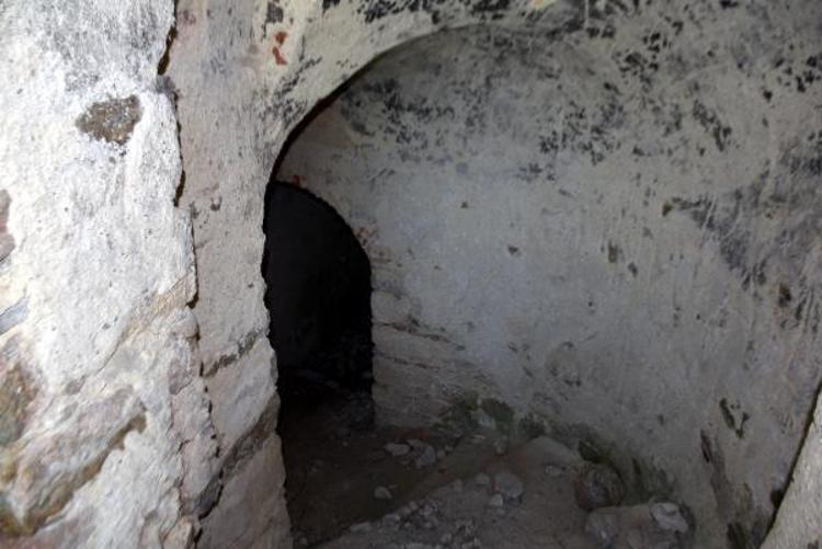 DEFİNECİLİK YAPILMASINI GEREKTİRECEK HİÇBİR ŞEY YOK