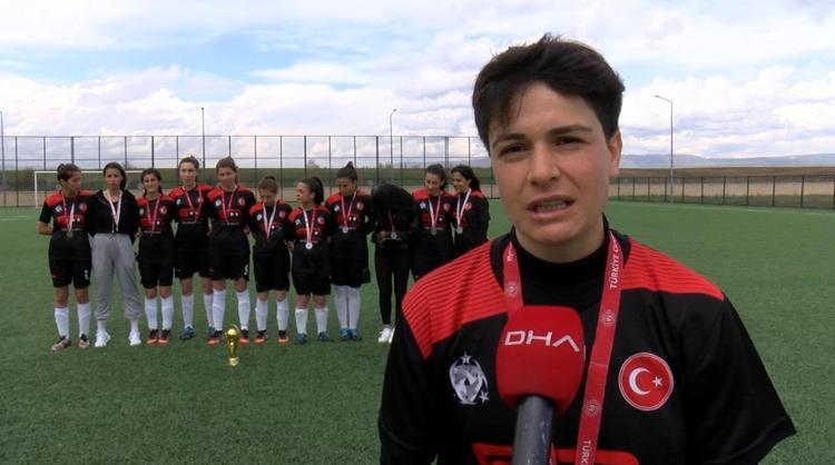 KULÜBÜN KURULUŞ AMACINI DUYUNCA TRANSFER OLDU