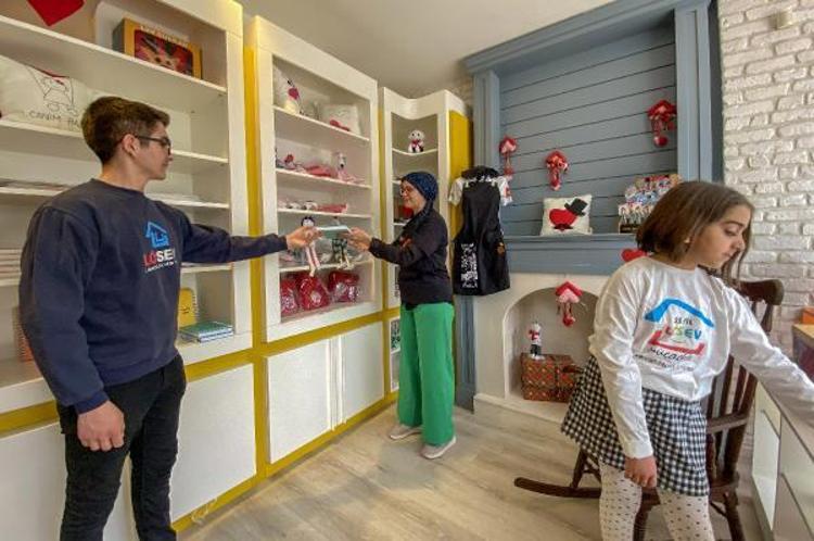 LÖSEV YANLARINDA OLDU