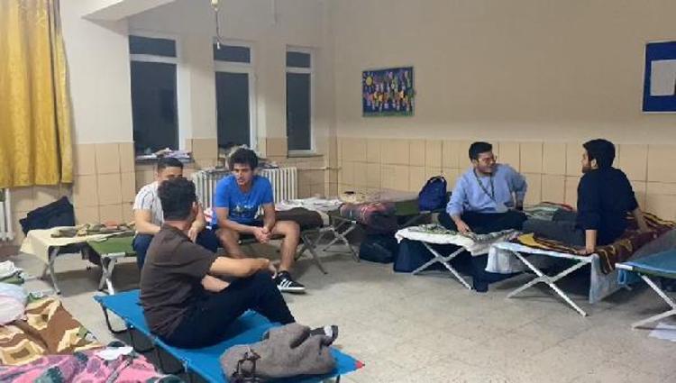 TAM BİR SAĞLIK TARAMASI YAPIYORUZ