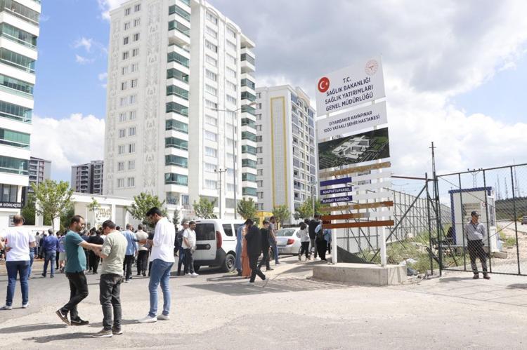 BU HUKUK DIŞI UYGULAMANIN SON BULMASINI İSTİYORUZ