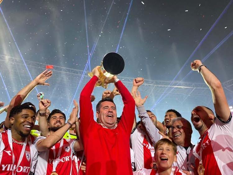 SAMSUNSPOR BAŞKANI YILDIRIM: BİRLİKTE YAPTIK, BİRLİKTE YAŞADIK.