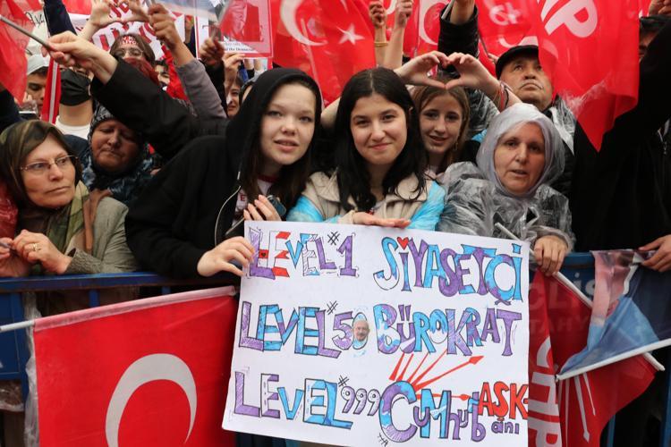 5’Lİ ÇETELER BENİ SEVMEZLER