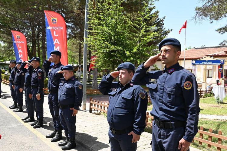 NEVŞEHİRDE 8 ENGELLİ, 1 GÜNLÜK TEMSİLİ ASKERLİK YAPTI