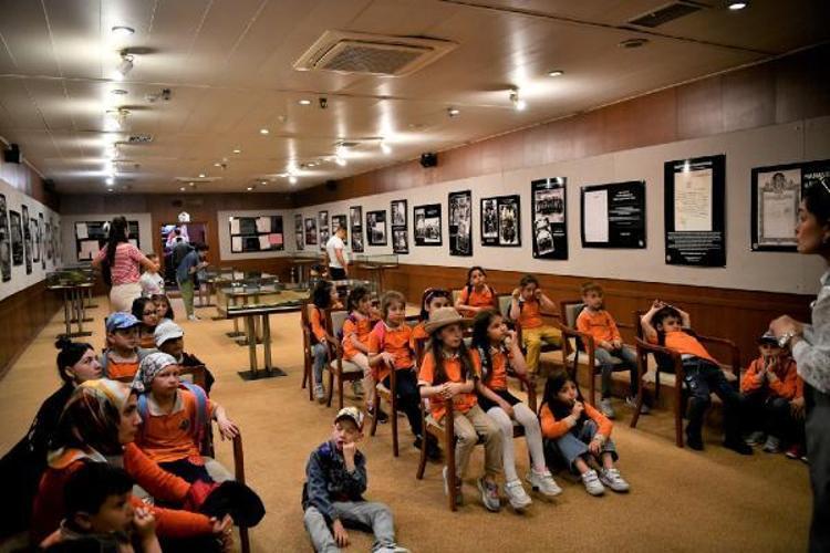 ATATÜRKÜN BEYLİK TABANCASI SERGİLENİYOR