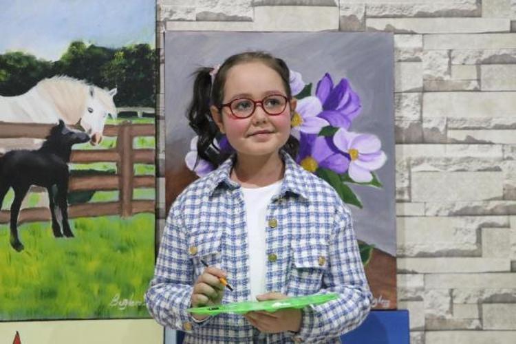 RESİM YAPMAK ONU HAYATA BAĞLADI