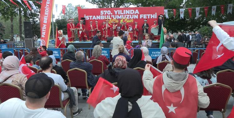 FETHİN İSTANBULU OLARAK ANLADIĞIMIZ TEK YER SURİÇİ İSTANBULDUR YANİ FATİHTİR