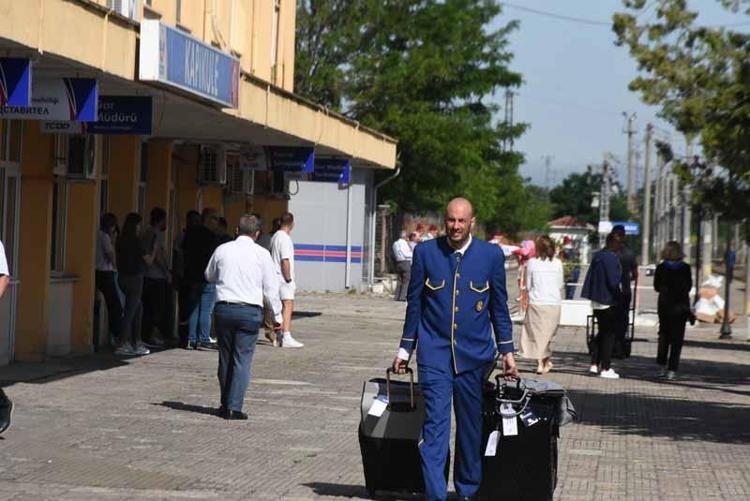 KENDİMİZİ ŞANSLI HİSSETTİK