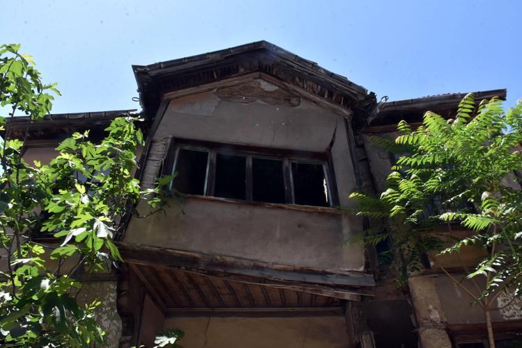 ESKİ YAPILARIN 3TE 2Sİ YOK OLDU