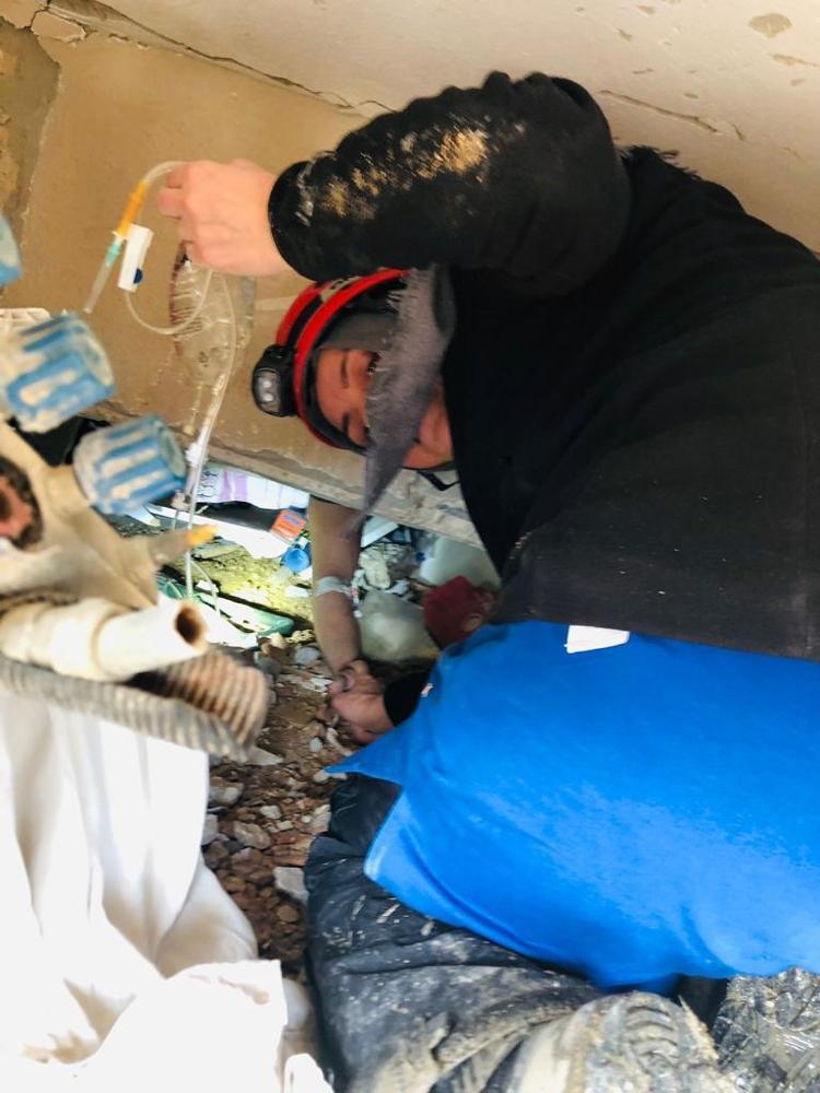 ALİ KORKMAZI 53 SAAT SONRA KURTARAN İTFAİYECİ KONUŞTU