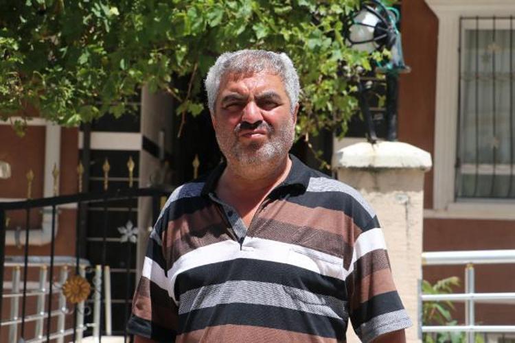ÜSTLERİNE SÜREREK İKİSİNİ DE ÖLDÜRDÜ