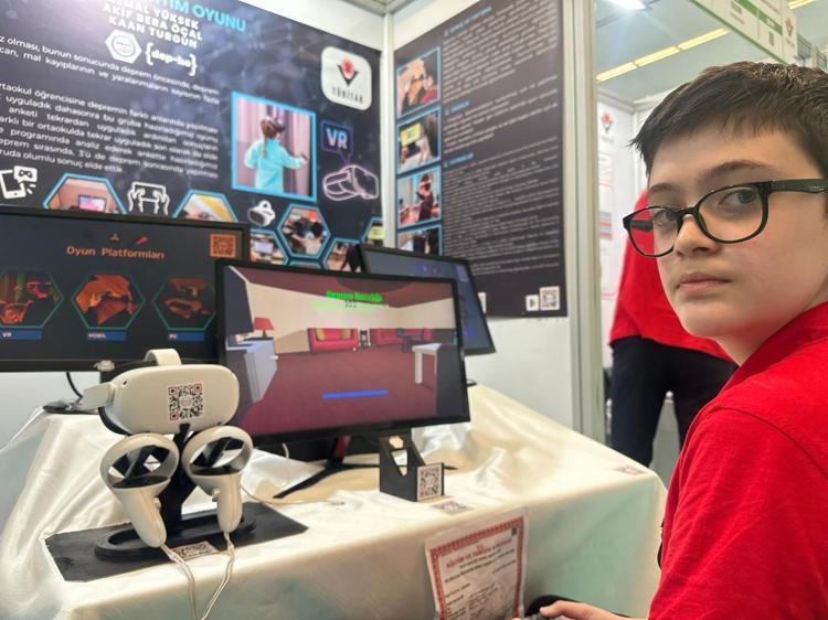 SANAL GERÇEKLİK GÖZLÜĞÜ İLE OYUN