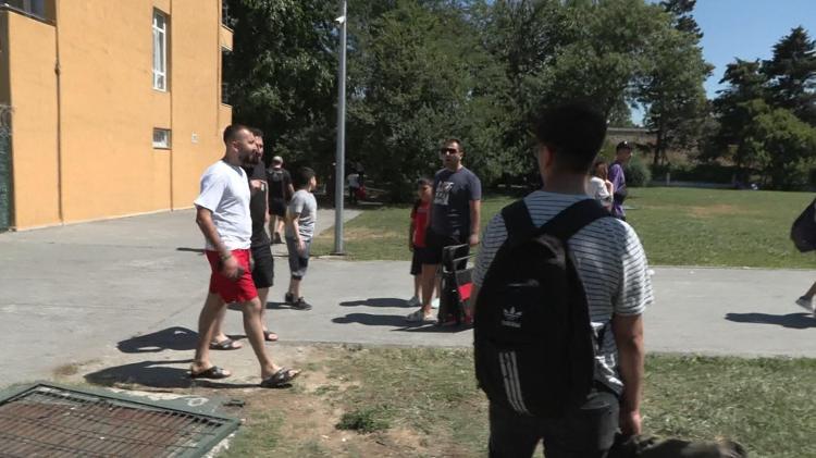 PLAJA GELDİK AMA PLAJ KAPALI