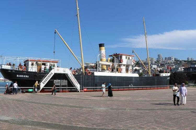 ATATÜRKÜN YAZDIĞI 14 KİTAP BULUNUYOR