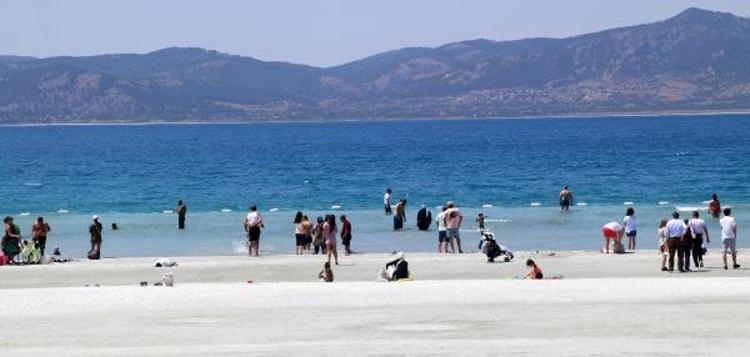 İNSANIN BOĞAZINA KADAR SAPLANABİLDİĞİ ORTAMLAR OLUŞTURUYOR
