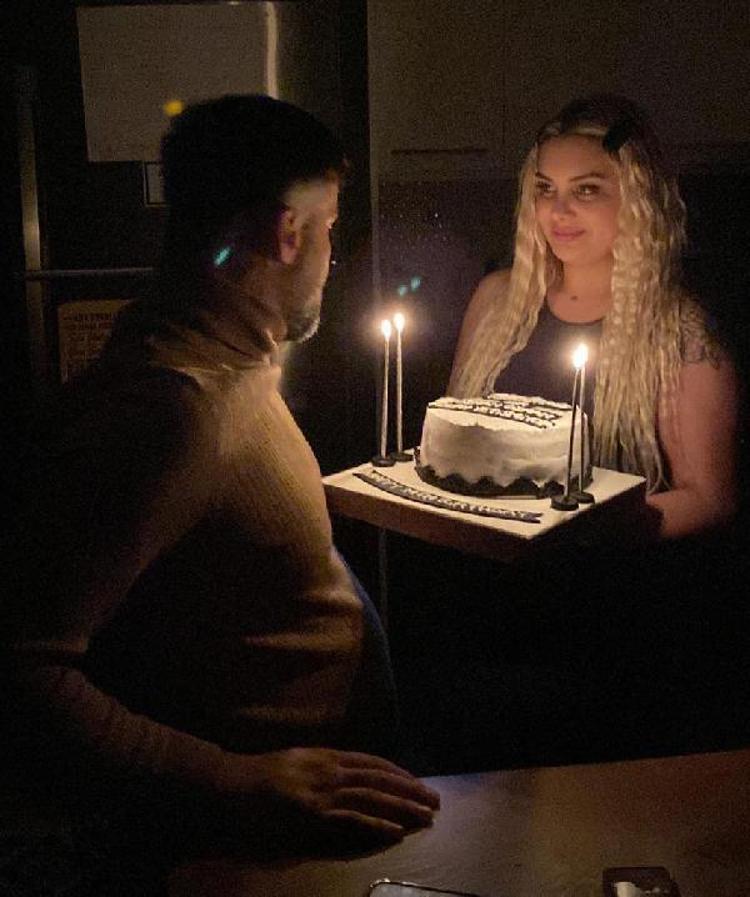 ‘BABASIYLA BENİ DARBETTİLER’