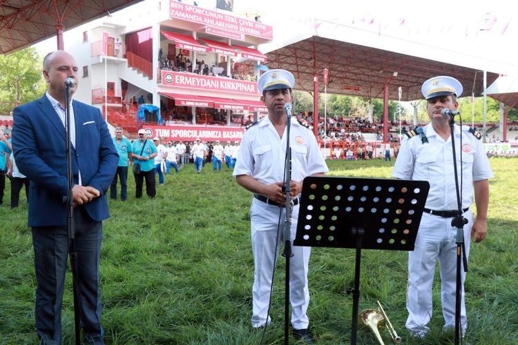 GÜRKAN: ÖNEMLİ OLAN USTALARIN DUASINI ALIP DUALI ÇAYIRDAN AYRILMAKTIR